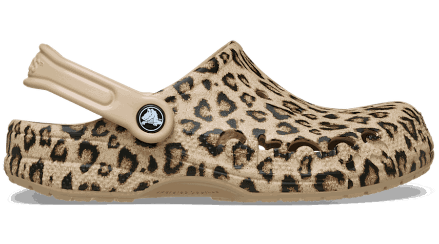 Baya Seasonal Printed Sabots Unisex Gold/Leopard 36 - Crocs - Modalova