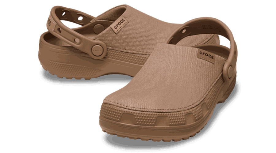 Classic Crafted Sabots Unisex Milk Chocolate 33 - Crocs - Modalova