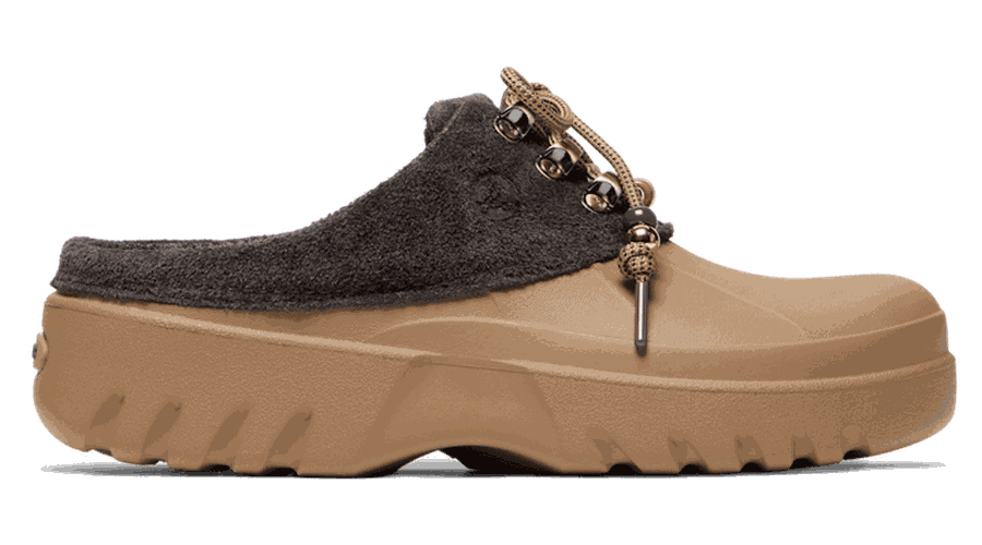 Axle Suede Mule Sabots s Sepia/Dark Cocoa 34 - Crocs - Modalova