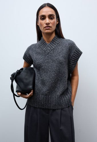 Pull sans manche col V contenant de la laine merinos - MONOPRIX - Modalova