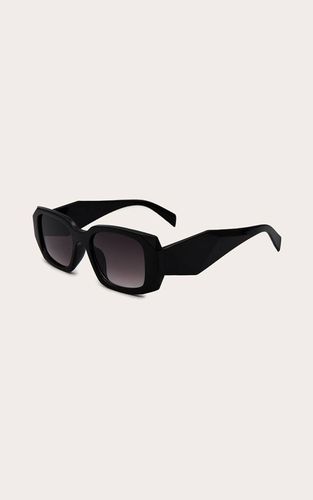 Black Lunettes De Soleil Monture Rectangulaire Détail Diamant - PrettyLittleThing - Modalova
