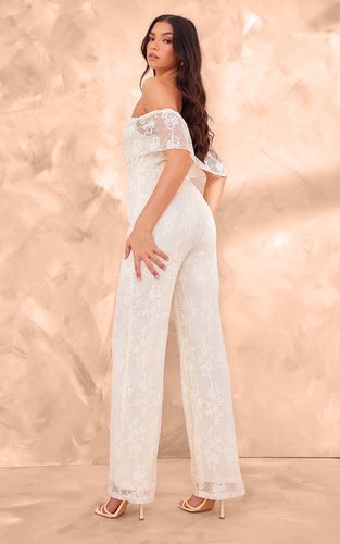 Combinaison-pantalon Bardot En Dentelle Florale Scintillante | Taille 36 - PrettyLittleThing - Modalova