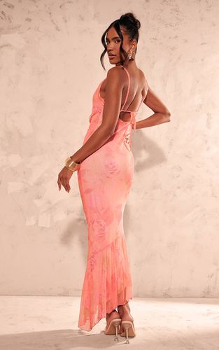 Pink Robe Longue En Mesh Imprimé Avec Volants Et Dos Drapé | Taille 36 - PrettyLittleThing - Modalova