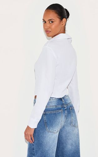 White Chemise Asymétrique Froncée Avec Boucle | Taille 32 - PrettyLittleThing - Modalova