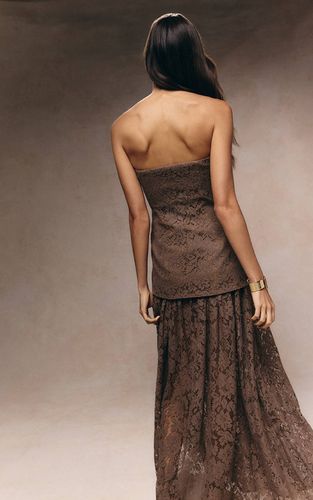 Robe Midaxi Bandeau À Empiècements De Jupe En Dentelle Transparente | Taille 44 - PrettyLittleThing - Modalova