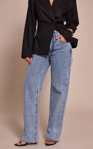 Light Blue Jean Droit Petite Taille Jambes Longues | Taille 42 - PrettyLittleThing - Modalova