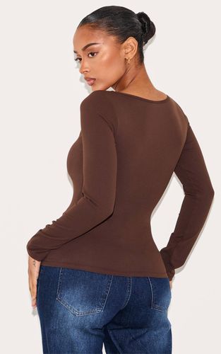 T-shirt Manches Longues Sculptant Col Bateau Avec Soutien-gorge Intégré Shape | Taille 44 - PrettyLittleThing - Modalova