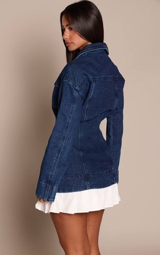 Indigo Robe Courte Ajustée En Denim Petite Avec Détails Plissés | Taille 36 - PrettyLittleThing - Modalova
