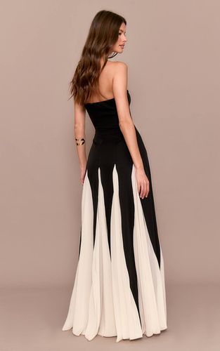 Black Robe Maxi Bandeau Plissée En Mousseline Contrastée | Taille 42 - PrettyLittleThing - Modalova