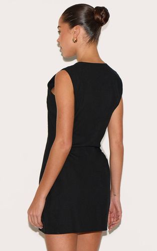 Black Robe Moulante À Carreaux Col Bateau Et Boutonnage | Taille 42 - PrettyLittleThing - Modalova