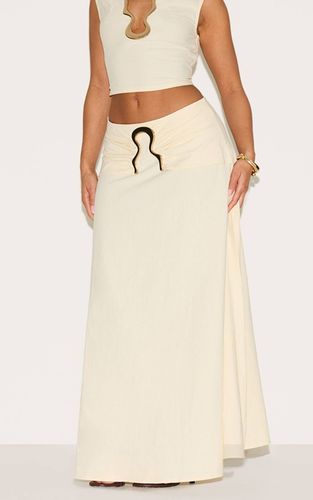 Cream Jupe Longue Shape Aspect Lin Taille Pliée Bordure Ondulée Dorée | Taille 36 - PrettyLittleThing - Modalova