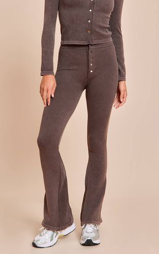 Legging Évasé Côtelé Ajusté À Détails Boutons Petite | Taille XS - PrettyLittleThing - Modalova