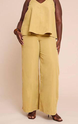 Pantalon Large Taille Coulissante Tailleur Co-ord Grande Taille | Taille 56 - PrettyLittleThing - Modalova
