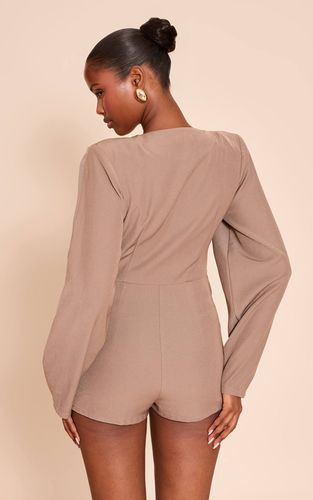 Mocha Combi-short Ajustée À Manches Cocon Et Devant Croisé | Taille 42 - PrettyLittleThing - Modalova