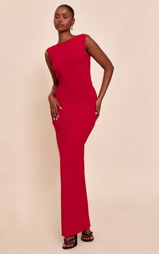 Red Robe Longue Moulante À Double Couche En Tissu Slinky Avec Dos Échancré Et Détails De Finition | Taille 42 - PrettyLittleThing - Modalova