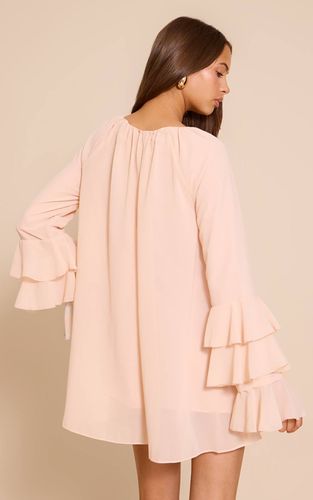 Blush Robe Droite En Mousseline Avec Détail De Manches À Volants | Taille 32 - PrettyLittleThing - Modalova