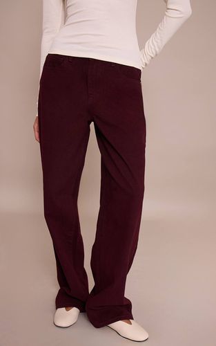 Burgundy Jean Droit Taille Mi-haute | Taille 42 - PrettyLittleThing - Modalova