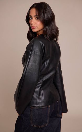 Black Blazer Petite Synthétique Taille Cintrée | Taille 42 - PrettyLittleThing - Modalova