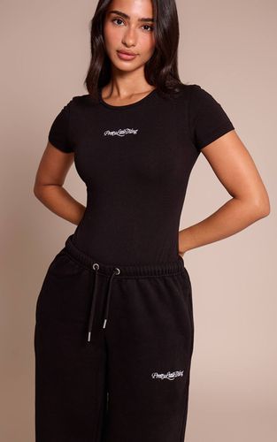 Body Petite À Manches Courtes | Taille Small - PrettyLittleThing - Modalova