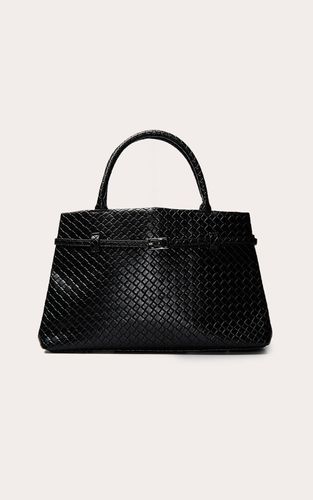 Black Sac À Main En Synthétique Tressé Avec Détail Ceinture - PrettyLittleThing - Modalova