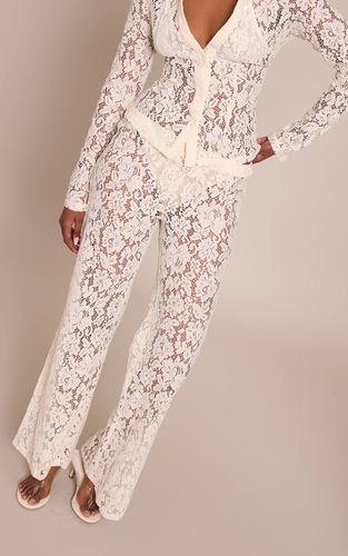 Cream Pantalon Droit Taille Haute En Dentelle | Taille 36 - PrettyLittleThing - Modalova