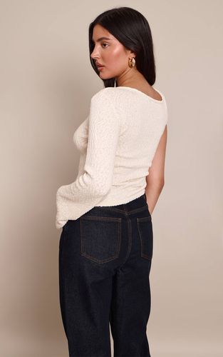 Cream Haut Asymétrique À Une Épaule Avec Détail De Bordure À Pompons En Maille | Taille XS - PrettyLittleThing - Modalova