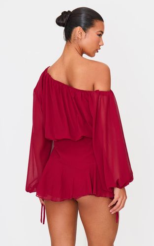 Burgundy Combi-short Jupe-culotte En Mousseline Vert Foncé À Une Épaule Avec Détail Flottant | Taille 36 - PrettyLittleThing - Modalova