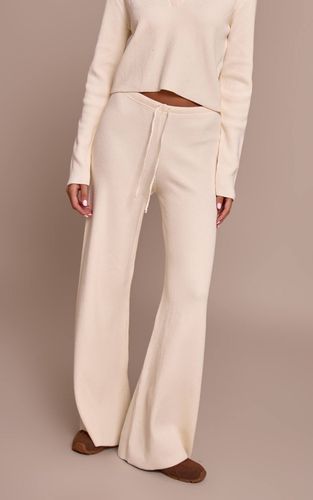 Cream Pantalon En Maille Côtelée À Jambes Larges | Taille Small - PrettyLittleThing - Modalova