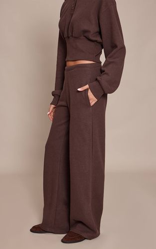 Pantalon Droit Côtelé Brossé À Taille Élastique | Taille 44 - PrettyLittleThing - Modalova