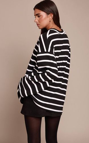 Synthétiquell Ample Décontracté À Rayures En Maille Côtelée Épaisse | Taille 32 - PrettyLittleThing - Modalova