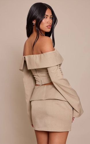 Haut Bardot À Revers Ajusté En Sergé | Taille 32 - PrettyLittleThing - Modalova