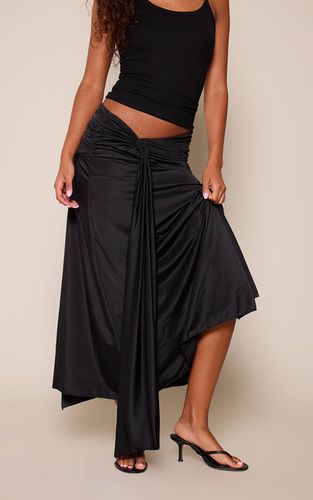 Black Jupe Longue Fluide Sculptante Mate Avec Détail Drapé | Taille 42 - PrettyLittleThing - Modalova