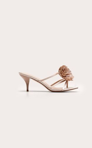 Dusty Pink Mule À Talon Chaton Ornée De Fleurs Perlées | Taille 33 - PrettyLittleThing - Modalova
