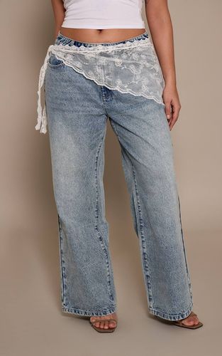 Jean Large À Détail De Panneau Broderie Anglaise Grande Taille | Taille 44 - PrettyLittleThing - Modalova
