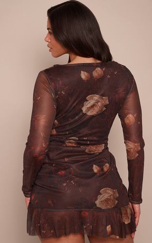 Multi Robe Moulante À Imprimé Floral En Mesh Avec Manches Longues, Fronces Latérales Et Ourlet À Volants | Taille 34 - PrettyLittleThing - Modalova