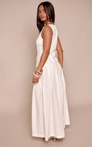 White Robe Maxi À Taille Basse Boutonnée Aspect Lin Petite | Taille 38 - PrettyLittleThing - Modalova