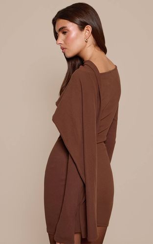 Robe Moulante Courte À Détail Cache-cœur En Tissu Doux Au Toucher | Taille 42 - PrettyLittleThing - Modalova