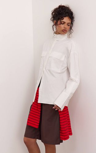 White Chemise Oversize En Coton Avec Poches Détaillées | Taille 42 - PrettyLittleThing - Modalova