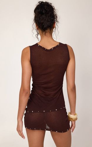 Débardeur Maille Transparente Style Racer Dos Nageur Avec Détails Cloutés | Taille XS - PrettyLittleThing - Modalova