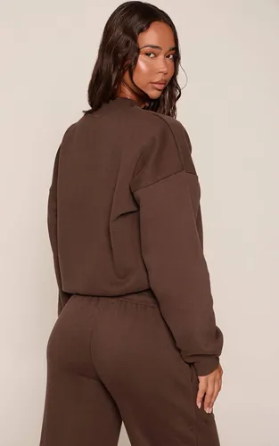 Sweat-shirt À Col En V Et Épaules Dénudées Imprimé Editions | Taille XS - PrettyLittleThing - Modalova