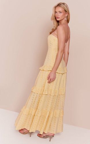 Lemon Robe Longue À Volants Étagés En Broderie Anglaise Bandeau | Taille 42 - PrettyLittleThing - Modalova