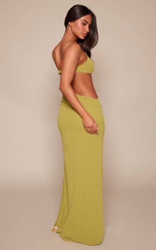 Green Robe Maxi Fluide En Mousseline Imprimée Froncée Avec Liens Latéraux Petite | Taille 42 - PrettyLittleThing - Modalova