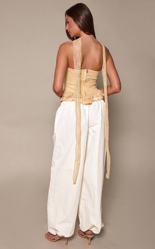 Yellow Corset À Détail Foulard En Dentelle Texturée Beurre | Taille 42 - PrettyLittleThing - Modalova