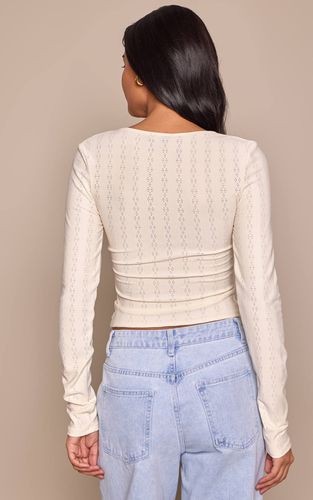 Cream Haut À Manches Longues Avec Détail Cache-cœur En Pointelle | Taille 42 - PrettyLittleThing - Modalova