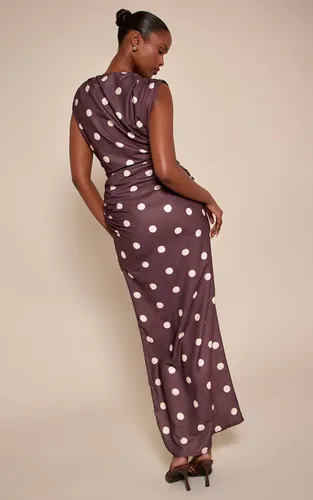 Brown Robe Maxi À Pois Avec Col Bénitier Et Détails Froncés | Taille 32 - PrettyLittleThing - Modalova