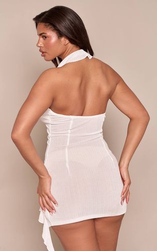 Cream Robe Mini Moulante Texturée À Décolleté Plongeant Avec Détail À Volants | Taille 36 - PrettyLittleThing - Modalova