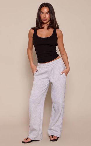 Ash Grey Jogging Petite À Jambes Larges Avec Détail Latéral | Taille XL - PrettyLittleThing - Modalova