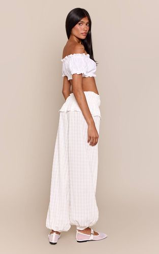 White Pantalon Ballon Texturé Froncé À Taille Élastiquée | Taille 42 - PrettyLittleThing - Modalova