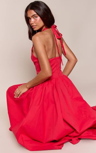 Red Robe Midaxi Froncée À Col Licou Avec Détail Noué | Taille 36 - PrettyLittleThing - Modalova