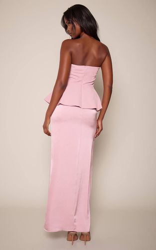 Dusty Pink Robe Maxi Ajustée À Basque Péplum | Taille 32 - PrettyLittleThing - Modalova